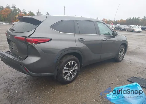 2022 Toyota Highlander Xle из США, поврежденный, VIN 5TDGZRBHXNS581295